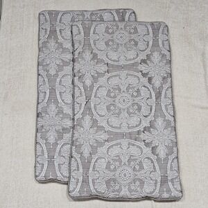 EUC J Queen New York Set Of 2 King Damask Coleen Medallion Grey Zip Pillow Shams